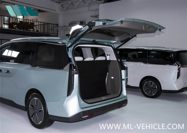 SAIC Maxus MIFA 7 EV