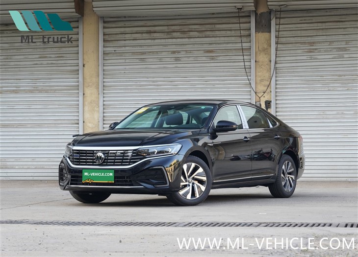VW Passat PHEV