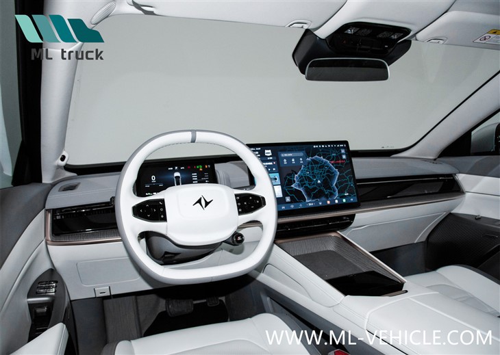 2024 Dongfeng Eπ 007 EV Sedan