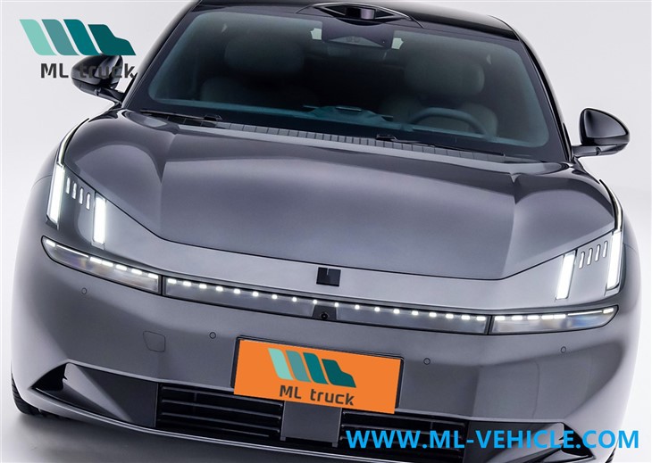 2024 Lynkco Z10 EV Sedan
