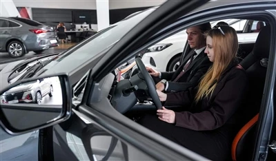 Avtovaz spodziewa się w tym roku 25% spadku sprzedaży samochodów w Rosji