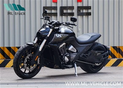 Motocykl Benda LFC 700